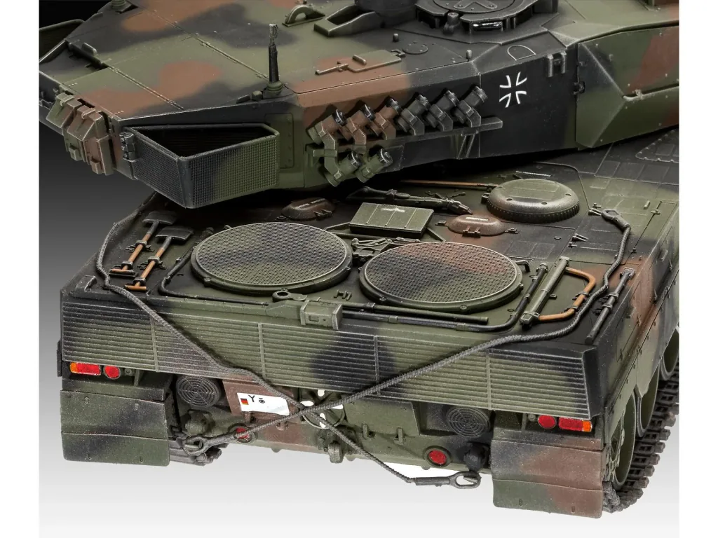 Modellbausatz Leopard 2 A6/A6NL