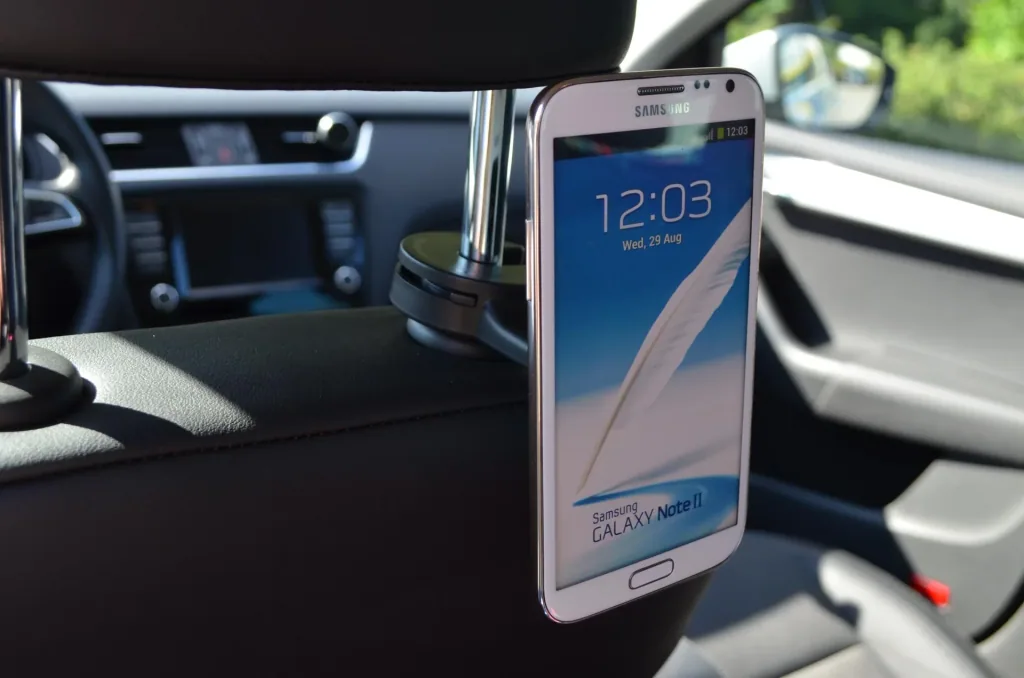 Smartphone-Halter Kopfstütze