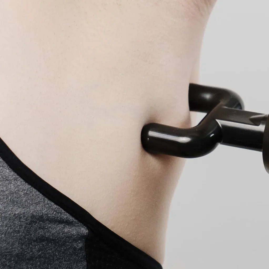Mini-Massagepistole, 6 Geschwindigkeitsstufen, 4 Massageköpfe