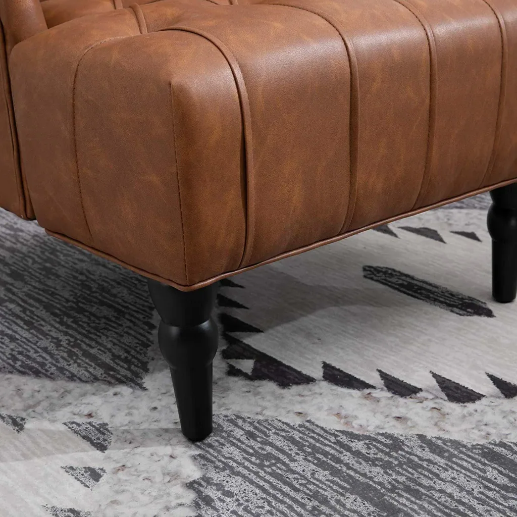 Ohrensessel mit Tufting