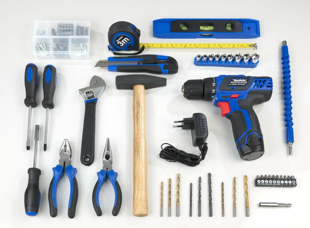 Akku-Bohrschrauber Set 12 Volt - 43-teilig
