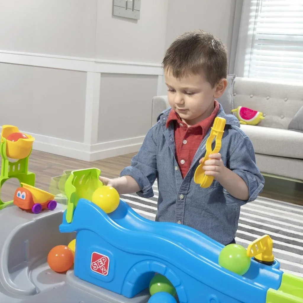 Ball Buddies Truckin' & Rollin' Spieltisch mit Bällen für Kinder
