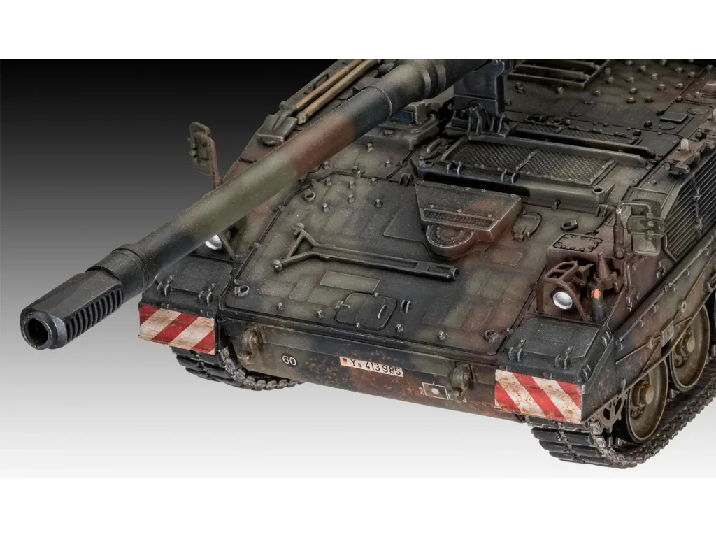 Modellbausatz Panzerhaubitze 2000