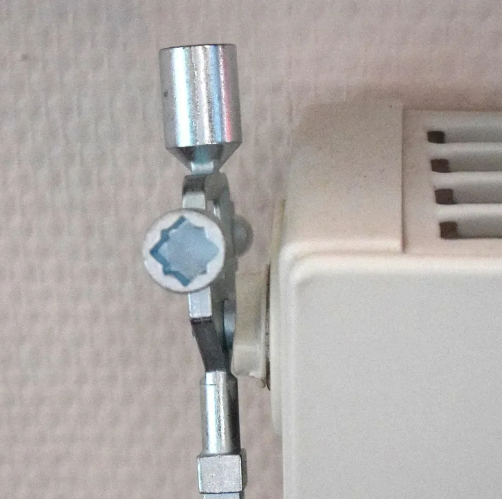 Handwerkerschlüssel mit 13 Funktionen