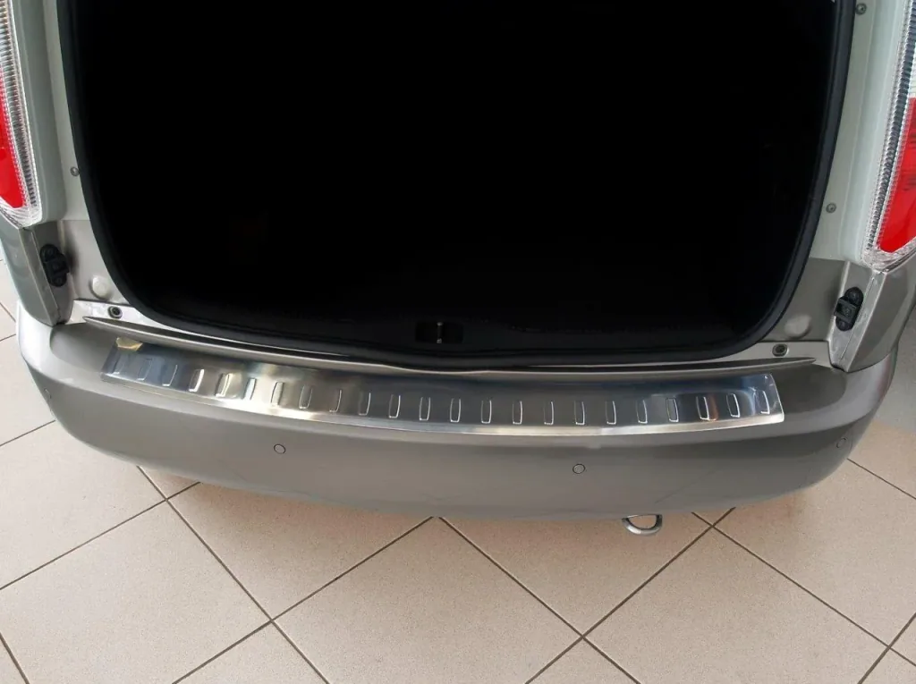 Ladekantenschutz Skoda Rapid / Edelstahl, Baujahr 2012-2015, FL 2015>