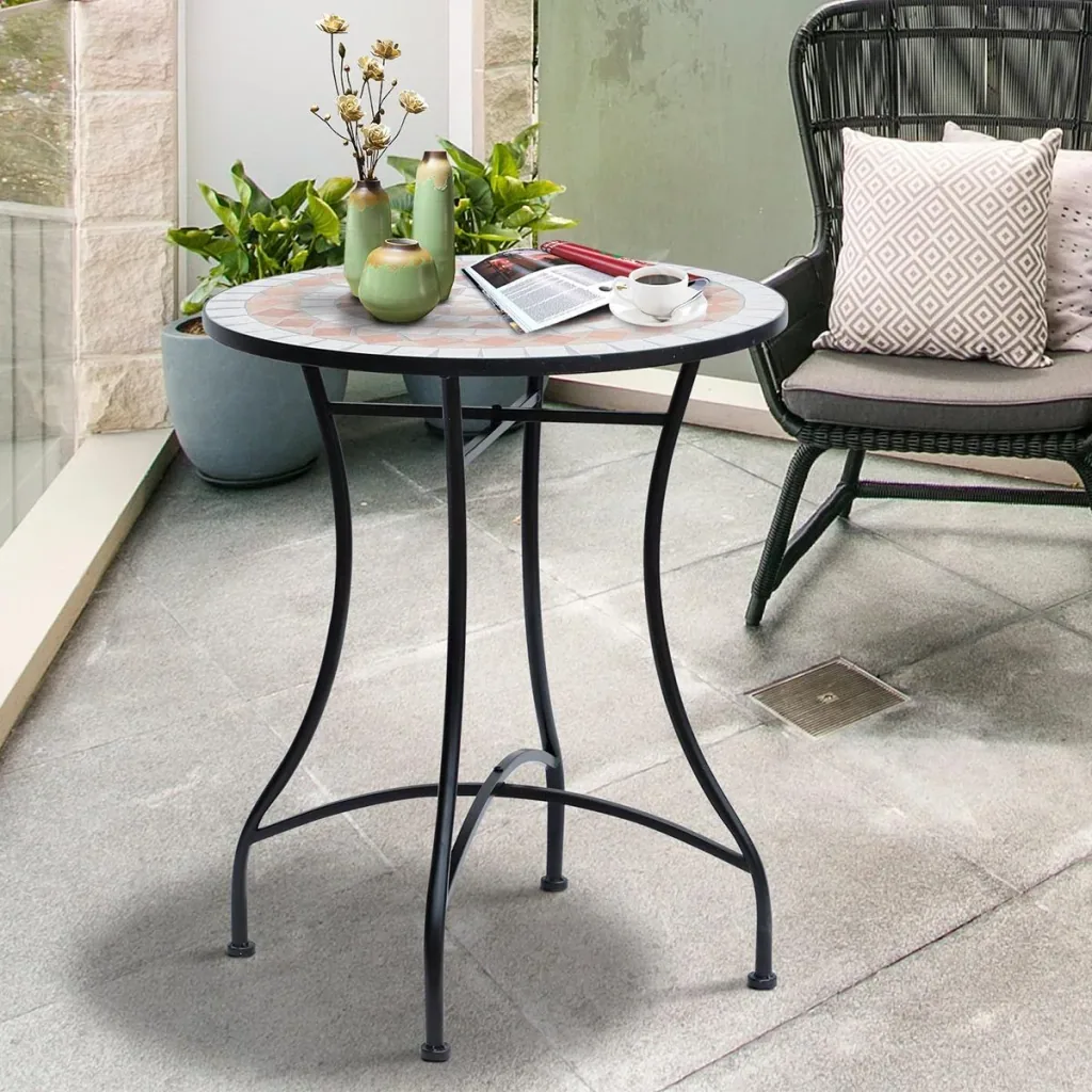 Runder Mosaiktisch orange/weiß/schwarz