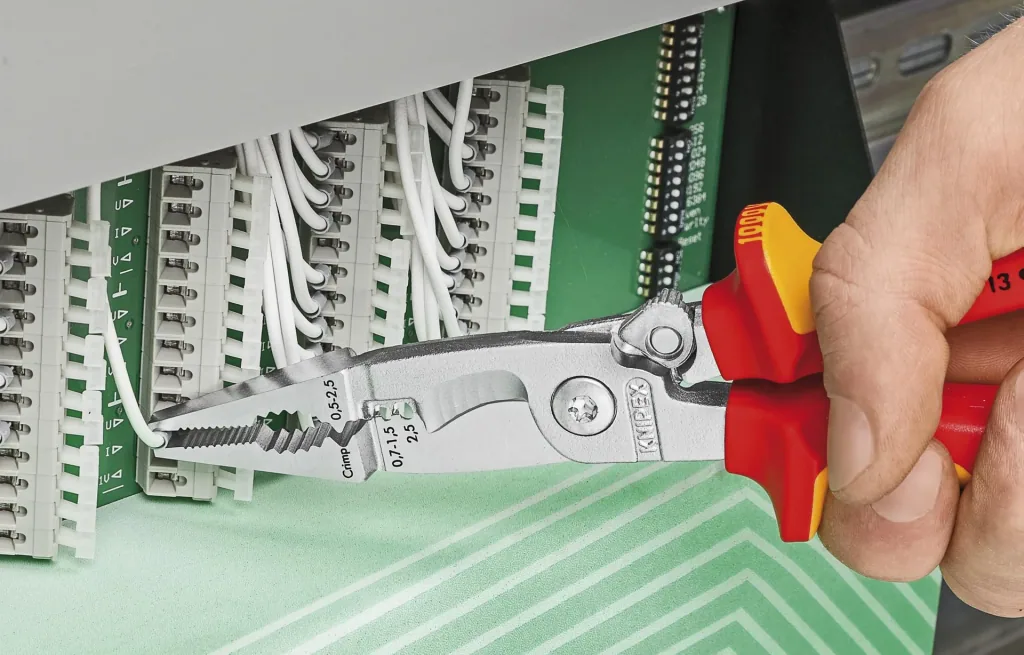 Elektro- Installationszange VDE
