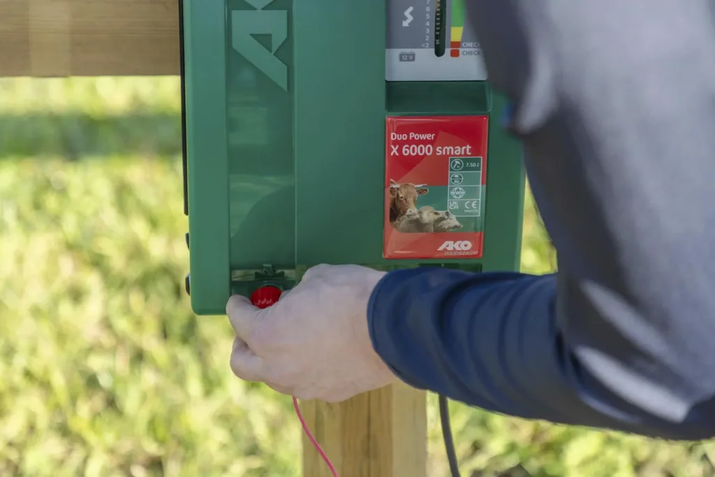 AKO Duo Power X6000 smart Weidezaungerät