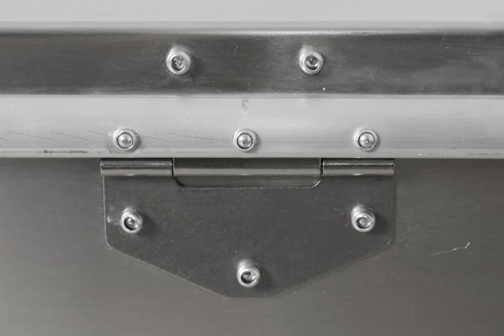 ALUMINIUM-BOXEN TYP A STAPELBAR Volumen 157 L
