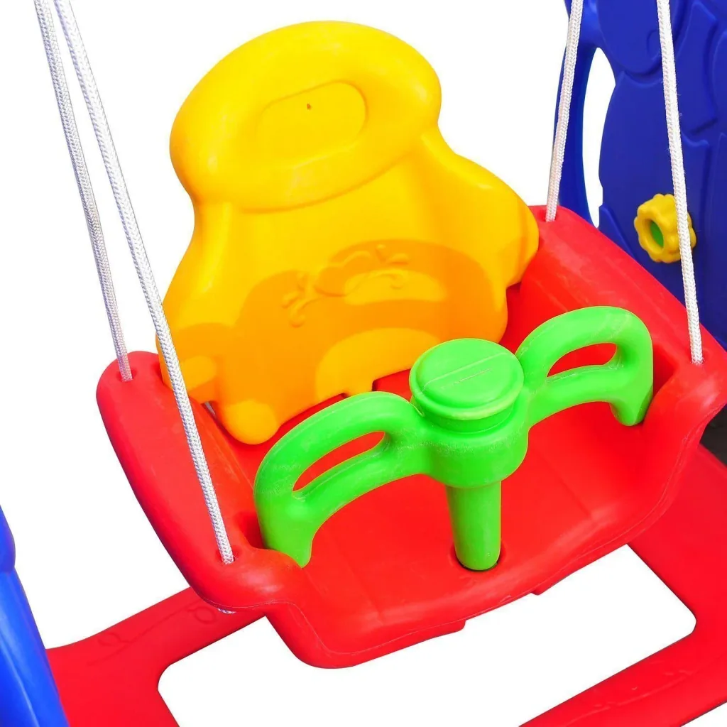 Kinderrutsche mit Schaukel