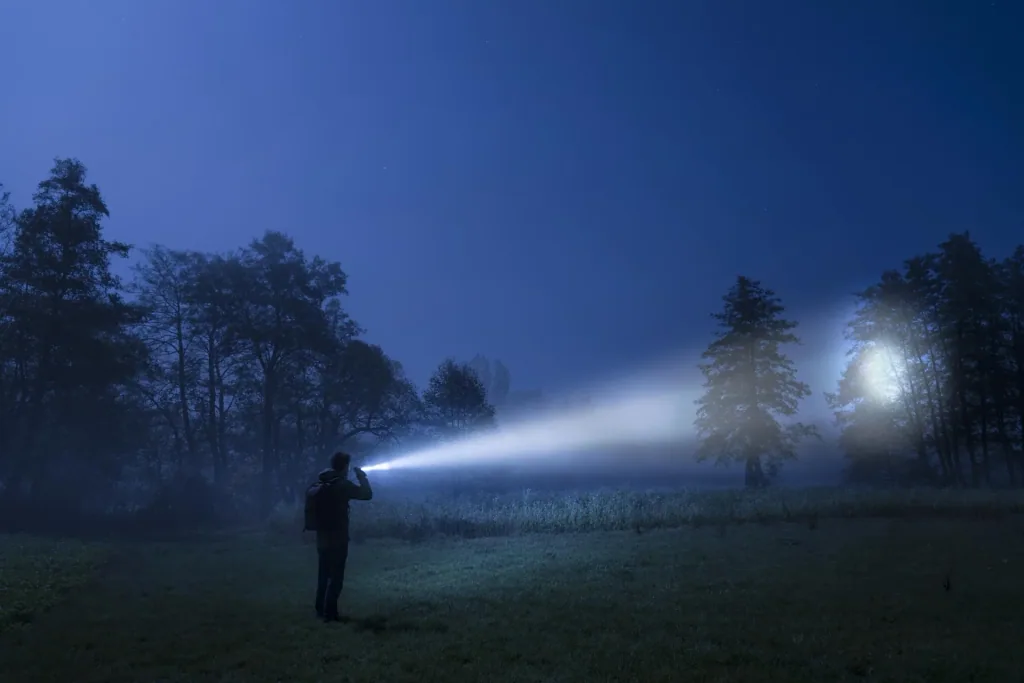 Tactical Hochleistungs-Taschenlampe Agent 1.2FT 5 Watt mit Schocklicht