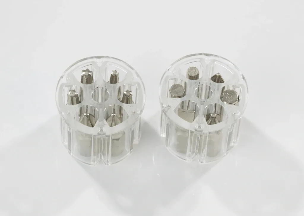 Akkuschrauber 3,6 Volt Li-Ion mit Revolvermagazin
