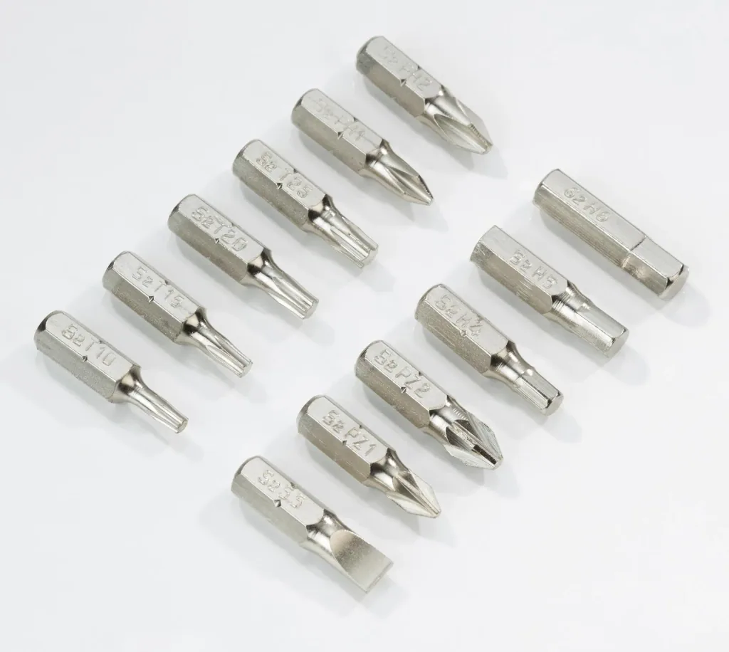 Akkuschrauber 3,6 Volt Li-Ion mit Revolvermagazin