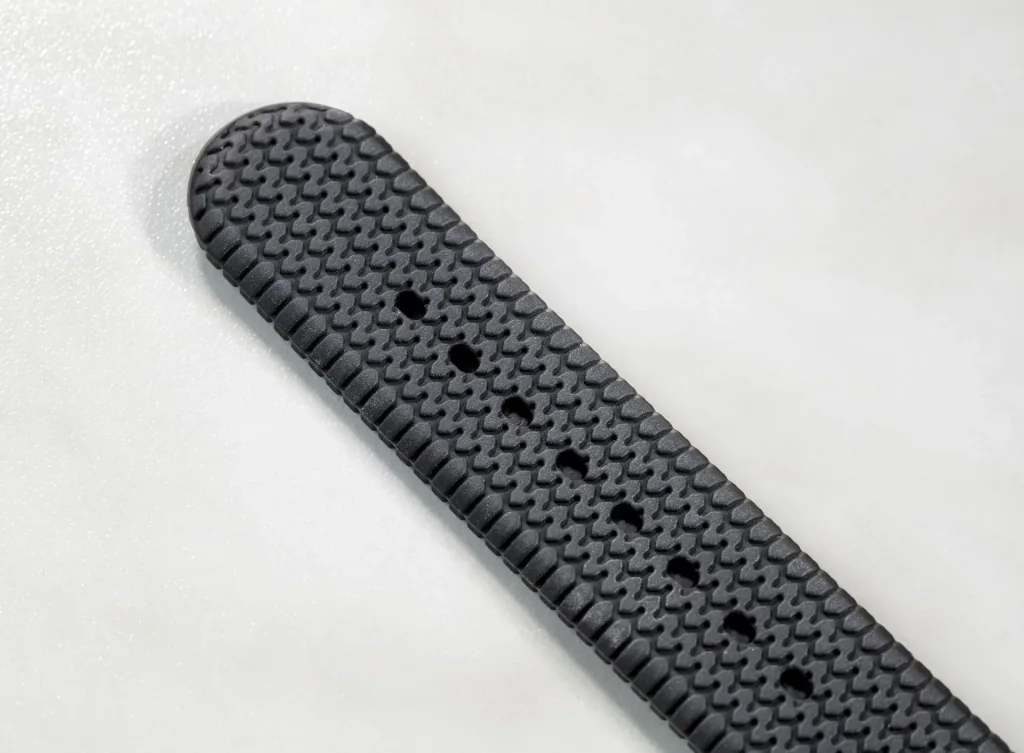 Sägeblatt-Armbanduhr Geschenk