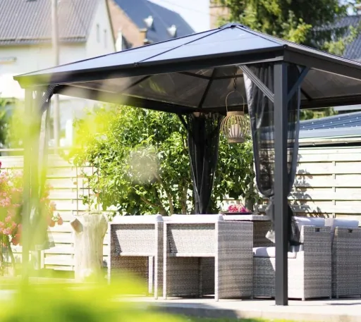 Sojag Pavillon Verona 1010 298,3×298,3×261 cm Anthrazit – Hardtop mit 6-mm-Polycarbonatdach