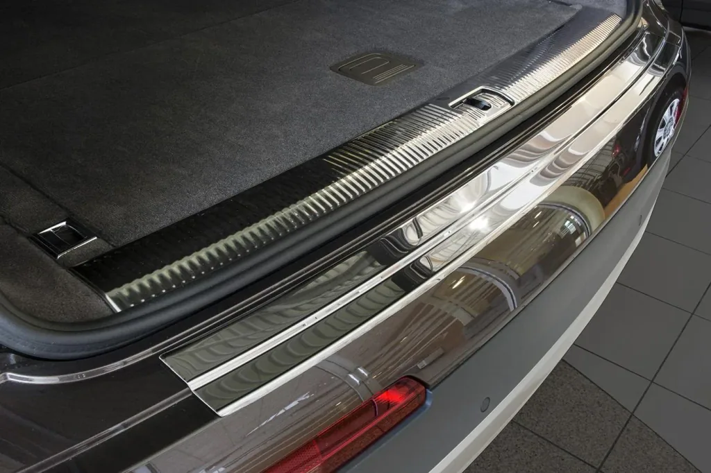Ladekantenschutz für Audi Q7 II Baujahr 2015>