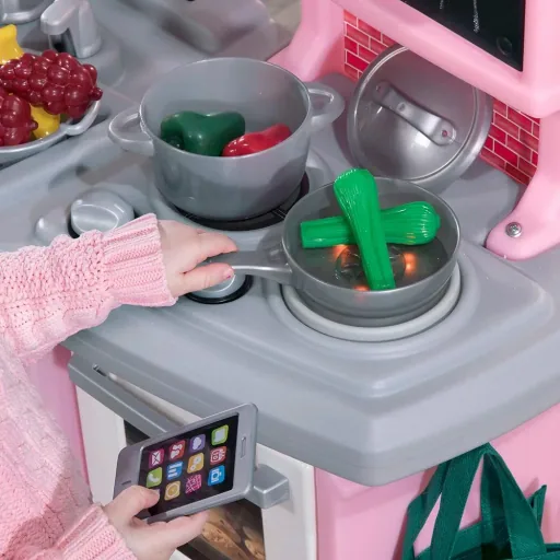 Große Gourmet-Küche Rosa