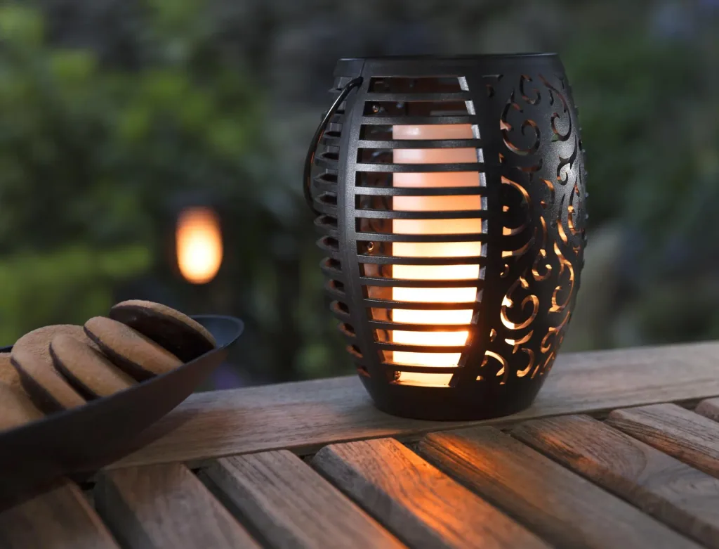 Solarleuchte 3in1 mit Flammenimitationen
