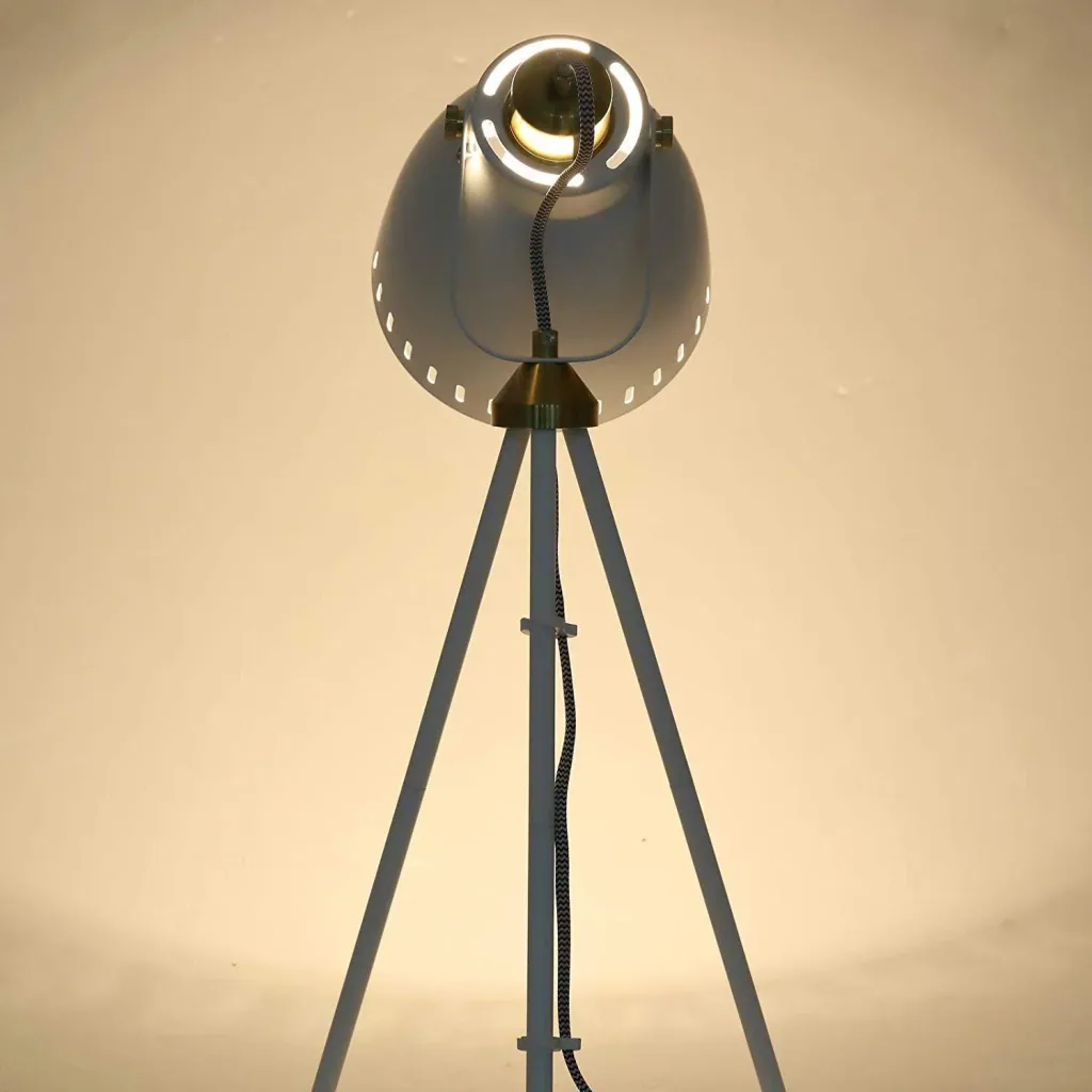 Tripod-Tischlampe