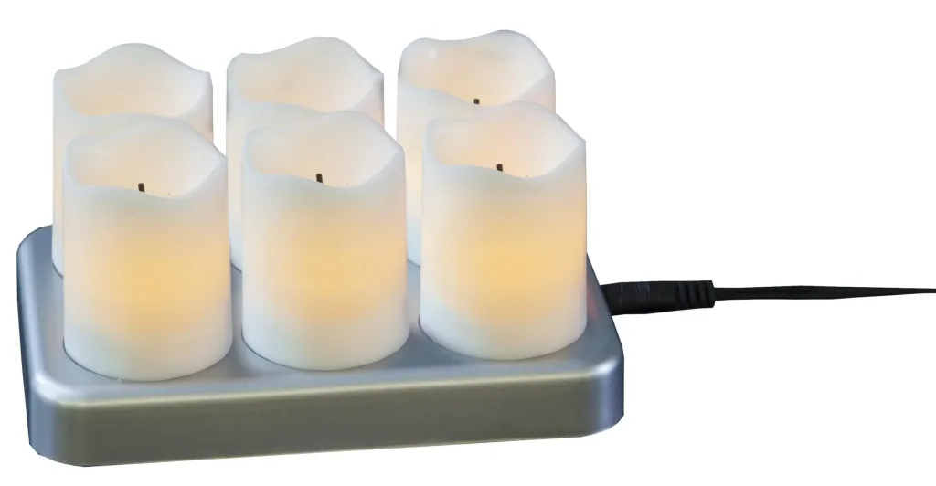 LED Kerzen Set - 6 Stück mit Ladestation