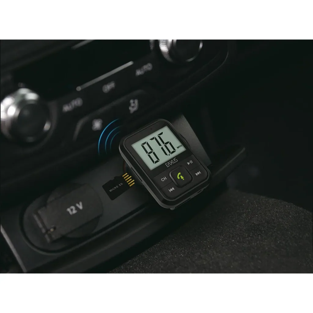 FM Transmitter mit Bluetooth , USB , AUX , Micro SD und Freisprechfunktion