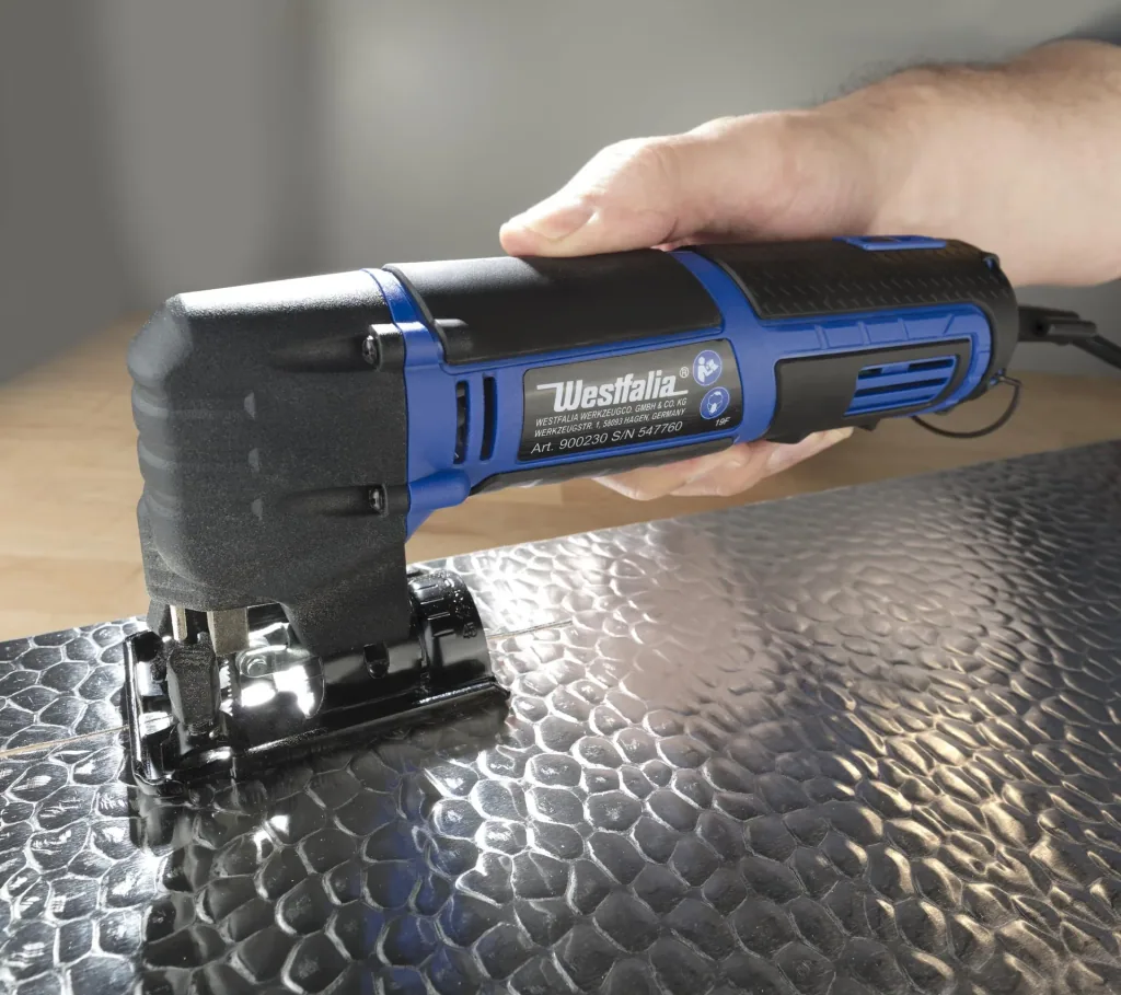 Mini Stichsäge 75 Watt inklusive 16-teiligem Klemmen und Zwingensatz
