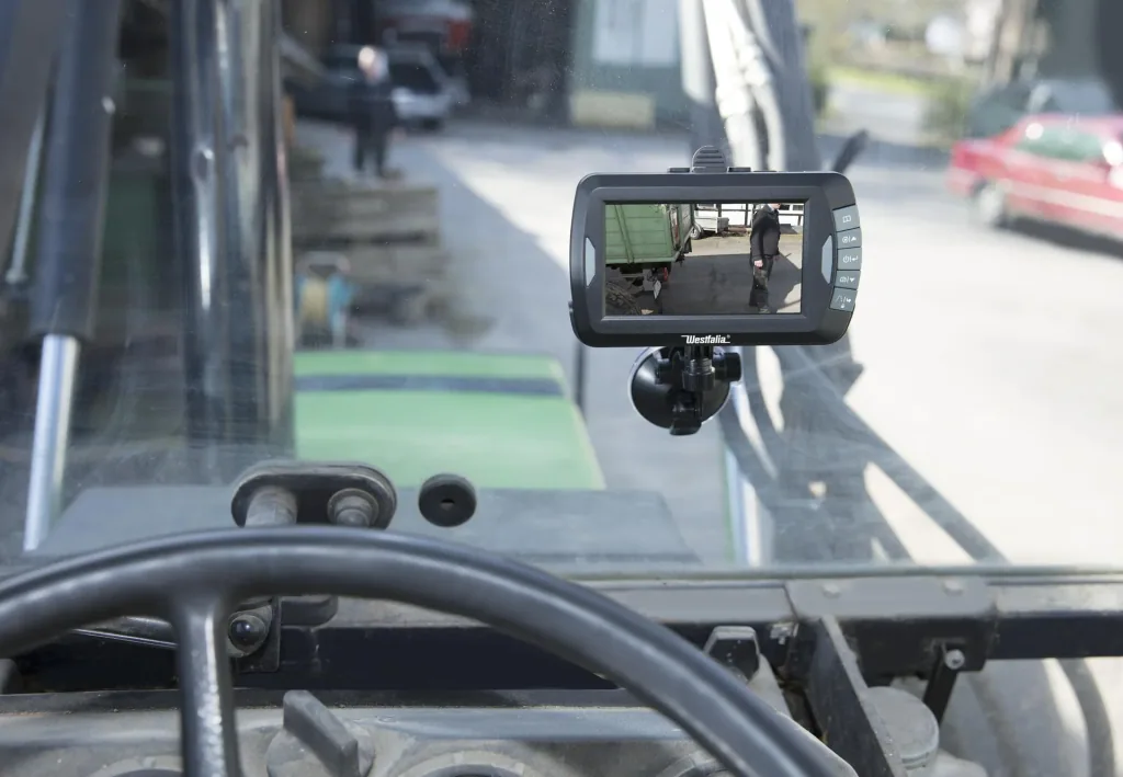 Cockpit Kamera + Digitale Rückfahrkamera
