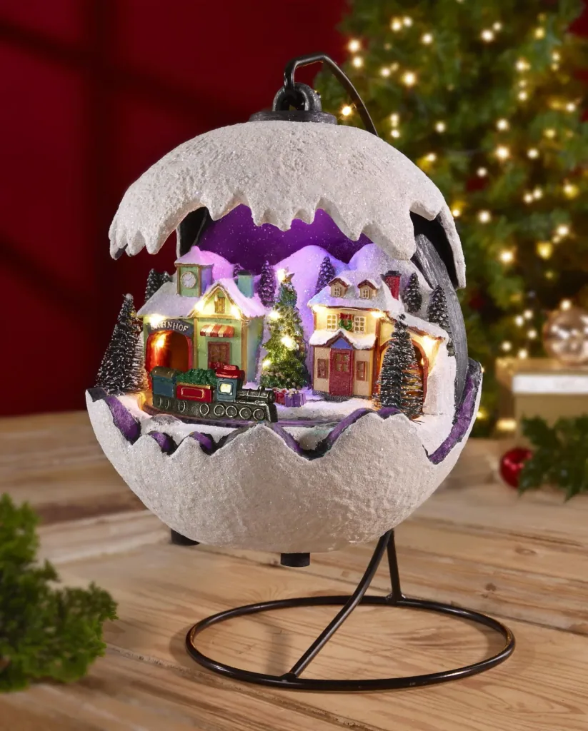 Weihnachtskugel 2021 mit fahrendem Zug, LED Licht und Musik