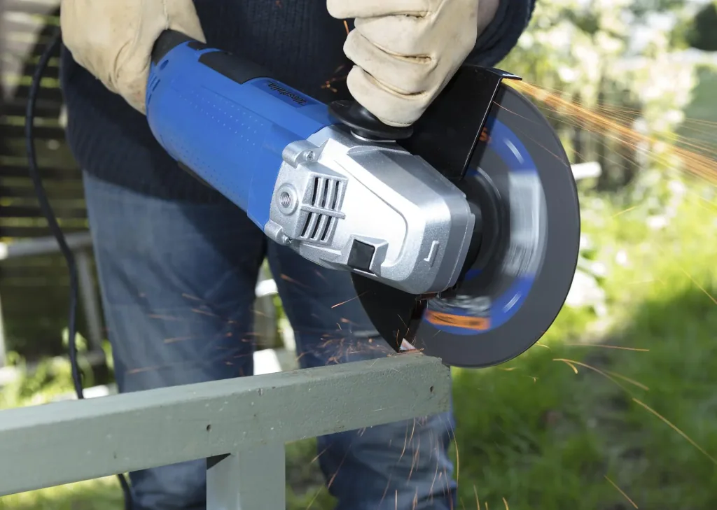 Zweihand Winkelschleifer mit Sanft Anlauf im Koffer, 2600 Watt , 230 mm