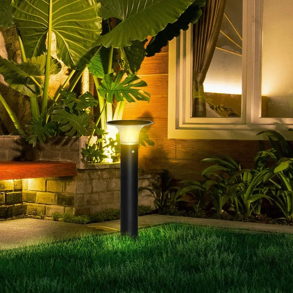 Gartenlampe mit Solarpanel, schwarz 23,5 cm x 60 cm