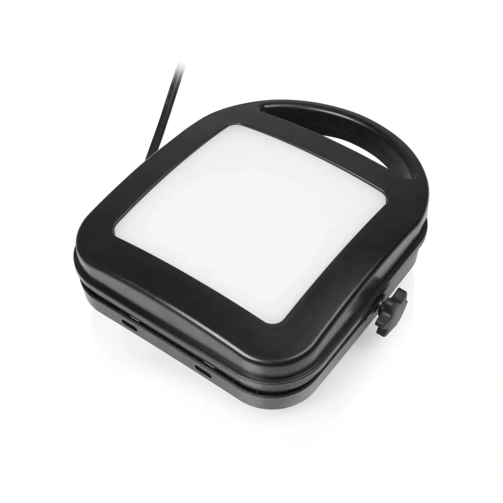 LED Arbeitsleuchte mit 2 Steckdosen, 6000 Lumen