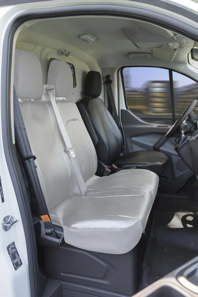 Passform Sitzbezüge Ford Transit für Einzelsitz vorne aus Kunstleder ab BJ 05/2014 - heute