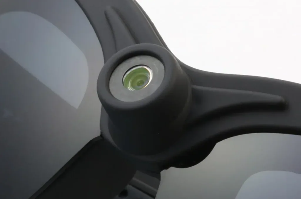 Video Brille TX-25 mit FullHD Auflösung und auswechselbaren Sonnenschutzgläsern