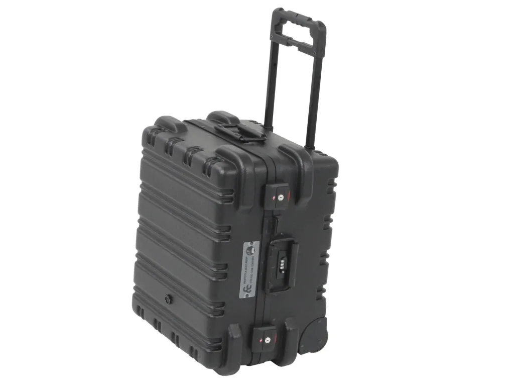Werkzeugkoffer CHICAGO CASE 5530, 53 Liter, bruchsicher mit integriertem Rollensystem