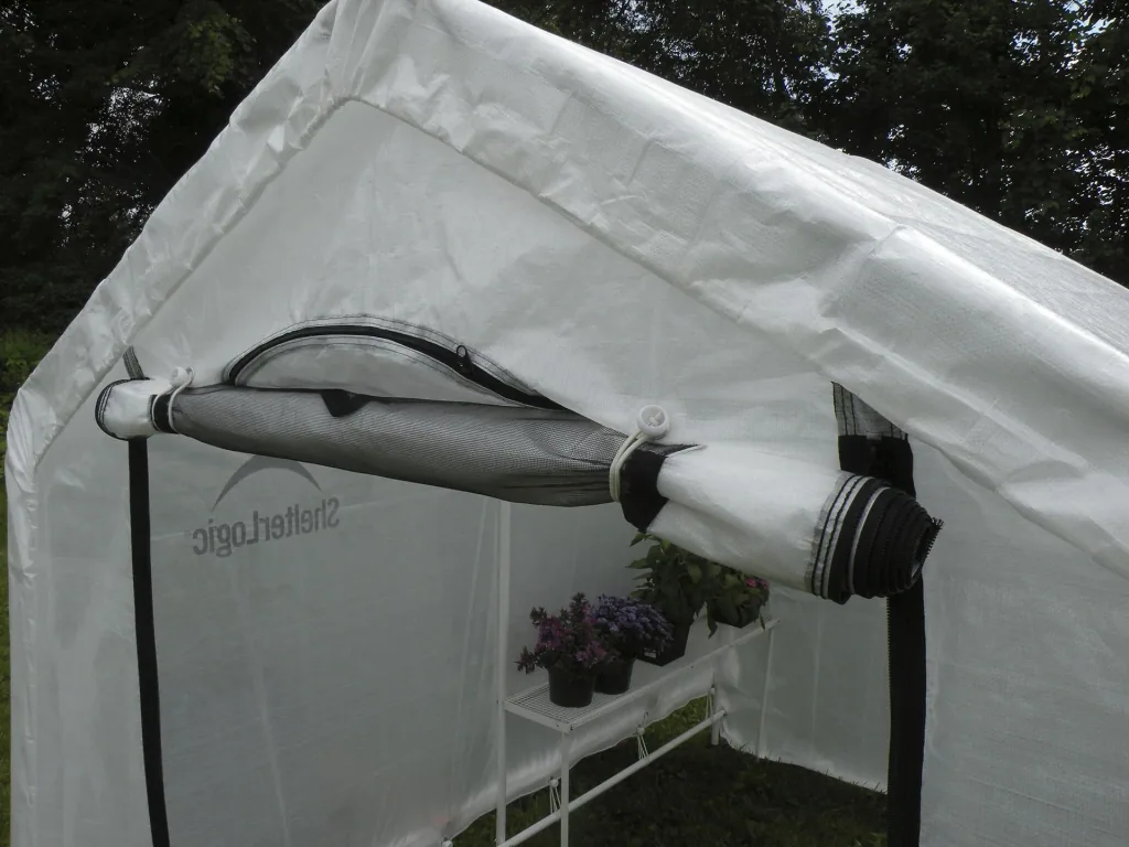 ShelterLogic Gewächshaus 4,32 m² inkl. Regal, Weiß, 185×244 cm – mit Pflanzregal & Aufrolltür, wetterfest
