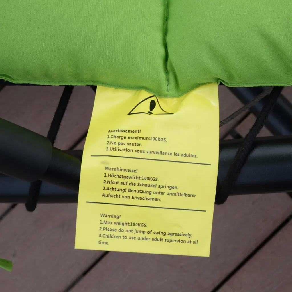 Schwingliege mit Sonnenschutz