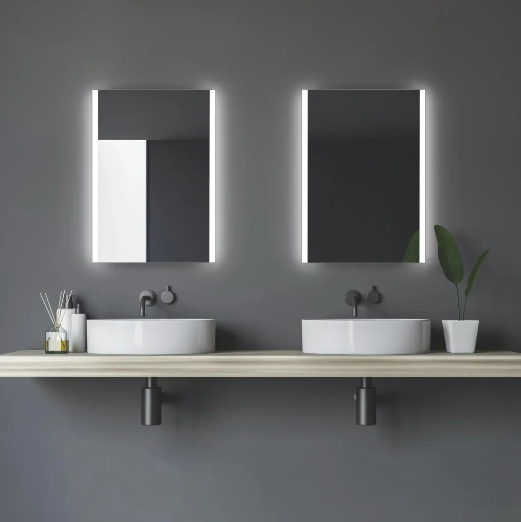 Badezimmerspiegel mit Beleuchtung, "Loft" - 50 x 70 cm - horizontale und vertikale Aufhängung