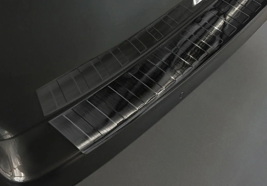 Ladekantenschutz Edelstahl graphite / black für Citroen Space Tourer, Baujahr 2016>