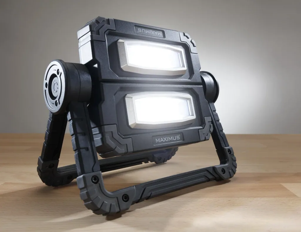 LED Arbeitsleuchte 2 x 10 Watt, 360° drehbar