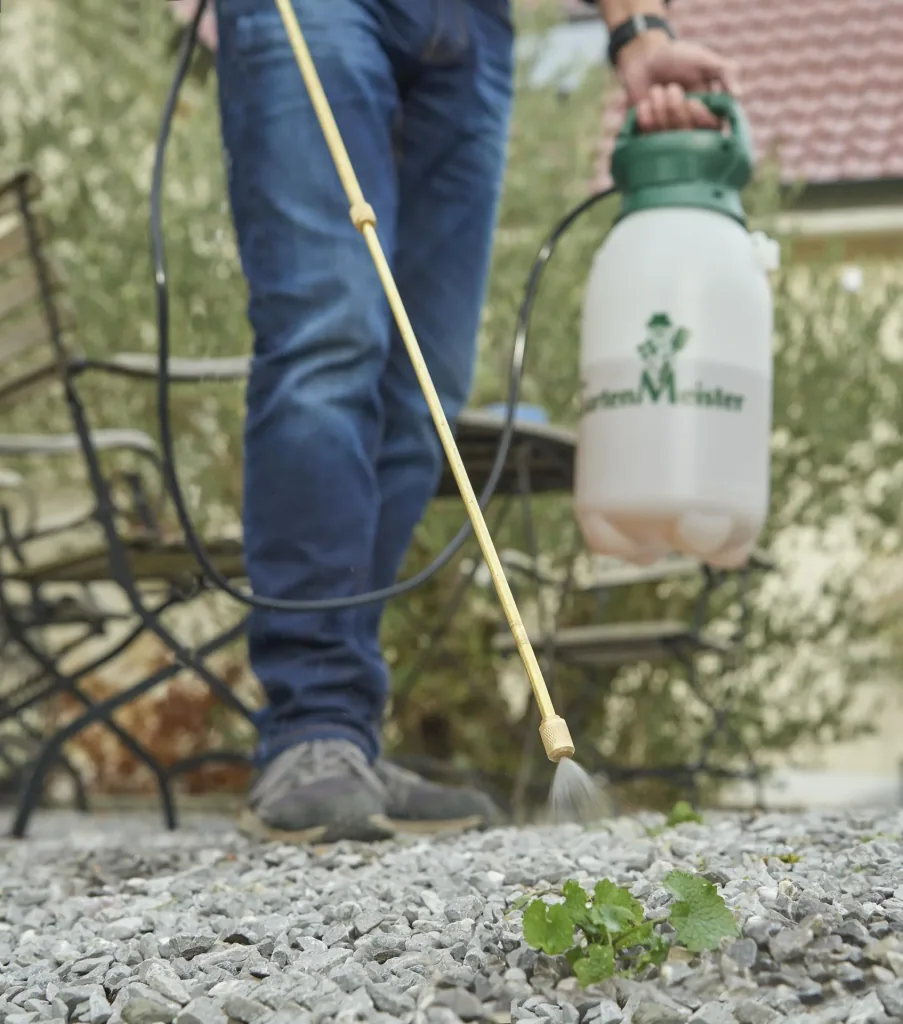 Akku-Sprühgerät Li-Ionen 8L GM ALS + Unkrautfrei Weedex Total 380 ml + Sprühschirm 2er Set