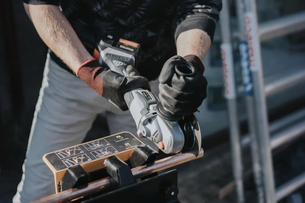 Maxxpack 18V Akku-Winkelschleifer Brushless 115mm (ohne Akku und Ladegerät)