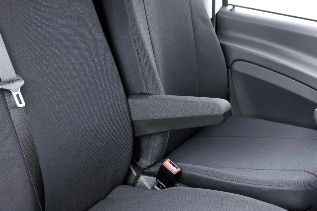 Passform Sitzbezüge für Mercedes Vito W638 + W639 und Viano W638 + W639 aus Stoff ab BJ 06/2003 bis 05/2014