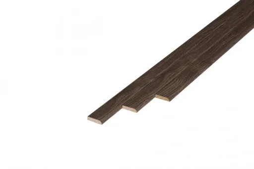 Sockelleiste-Kiefer Shire Oak 5 x 24 x 2400 mm