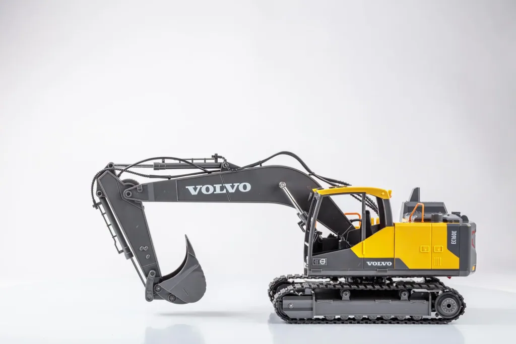 Raupenbagger Volvo 2.4 G 100 % RTR 1:16