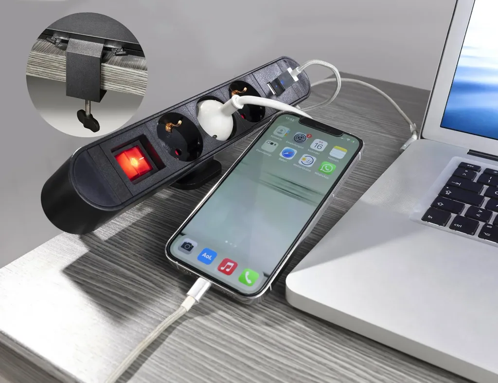 Schreibtisch Energiezentrale mit 2 USB Ladeports