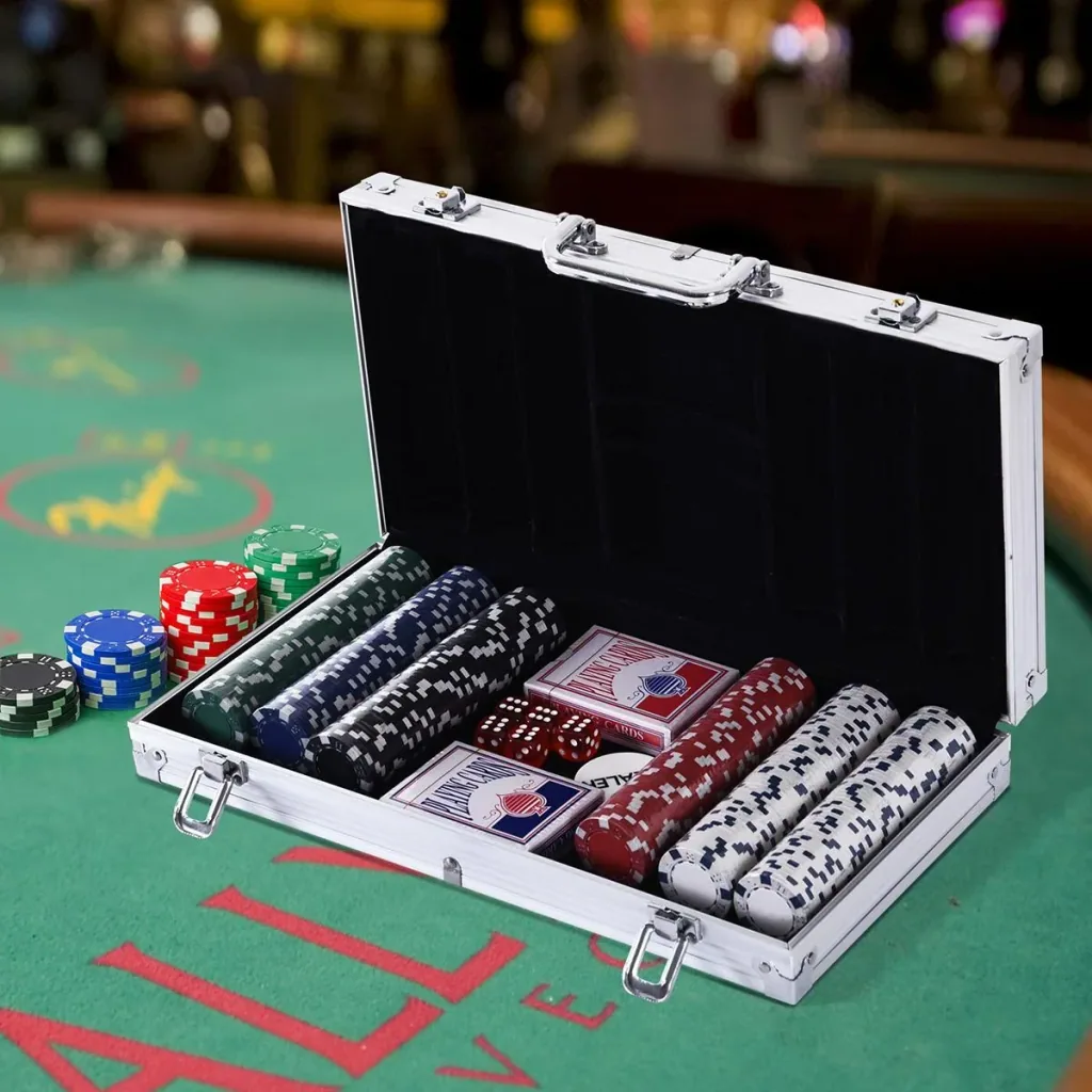 Pokerkoffer mit 300 Chips silber
