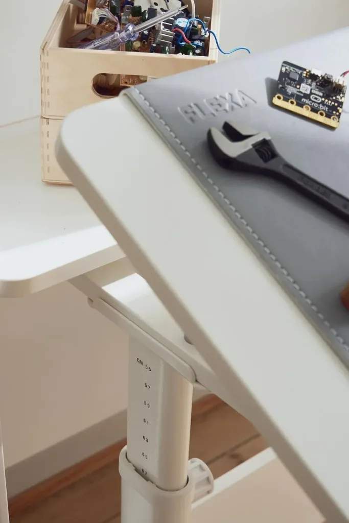Flexa Schreibtisch - EVO, Study, kippbar