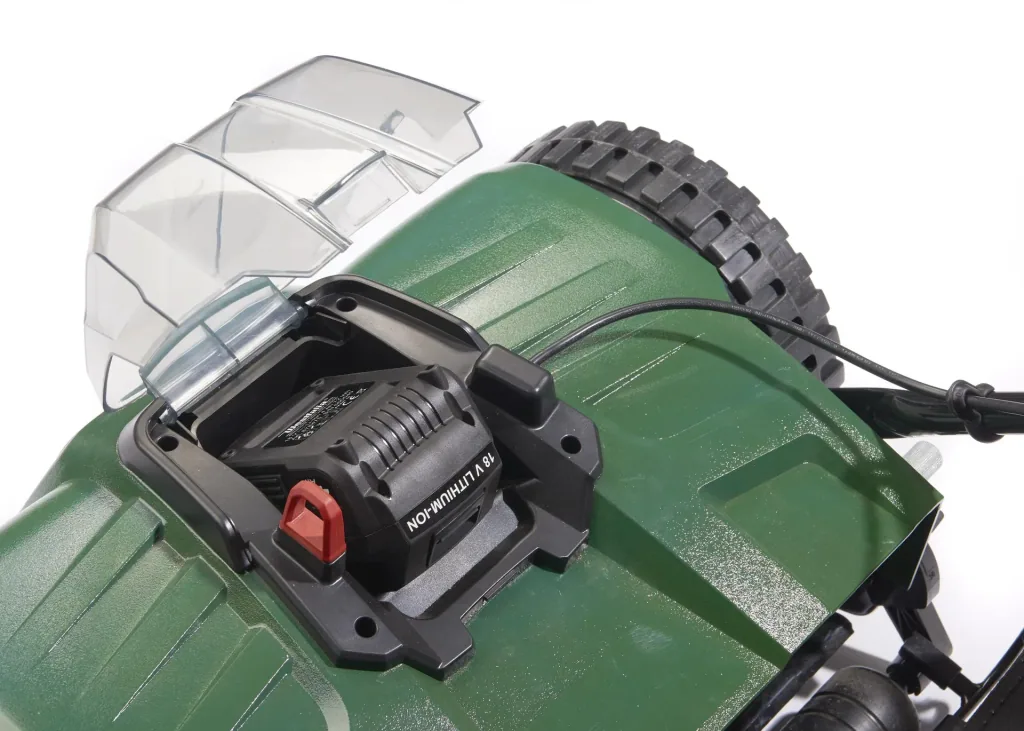Set Akku-Walzenmäher „GM 38/18“, Li-Ion-Akku, 18 Volt, 2,0 Ah und Li-Ion-Akku-Schnellladegerät, 18 Volt