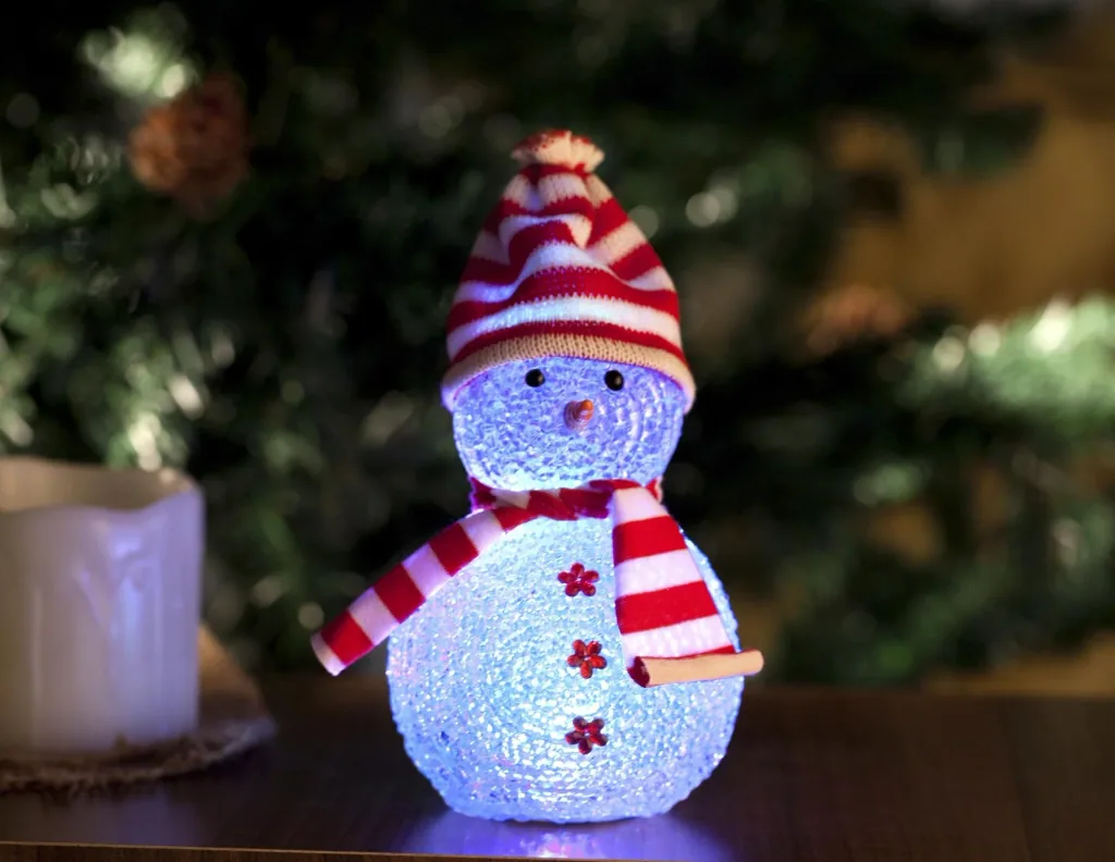 Schneemann - Figur mit Farbwechsel LED