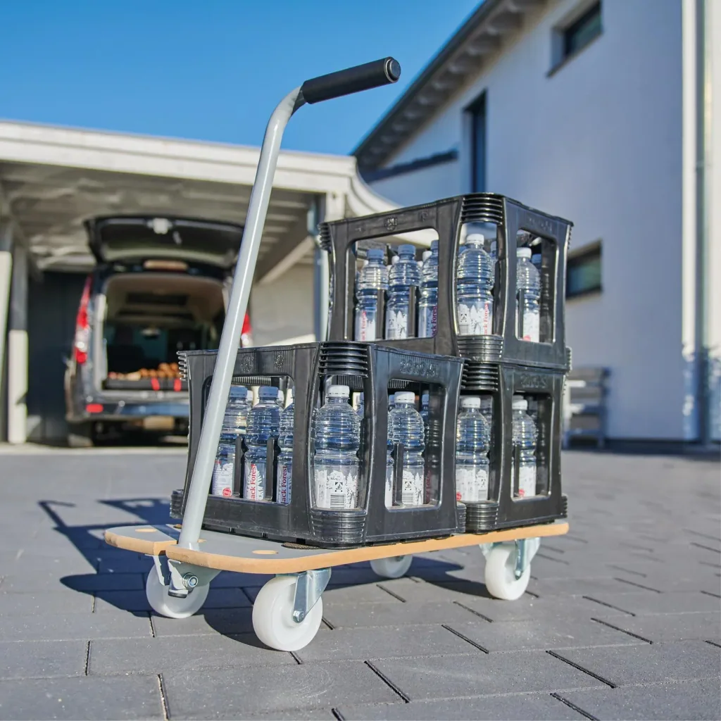 Transporthilfe MM 1389, 79 x 39 x 13,5 cm, harte Rollen Ø 100 mm, Rollenlager, MDF, Deichsel, Tragkraft 200 kg